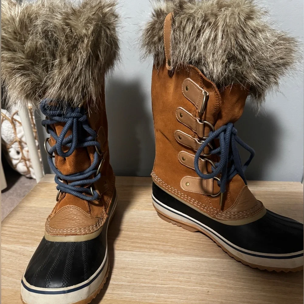 Sorel Joan of Arctic Waterproof Boots | Womens 9 | Fur Trim - Picture 1 of 4